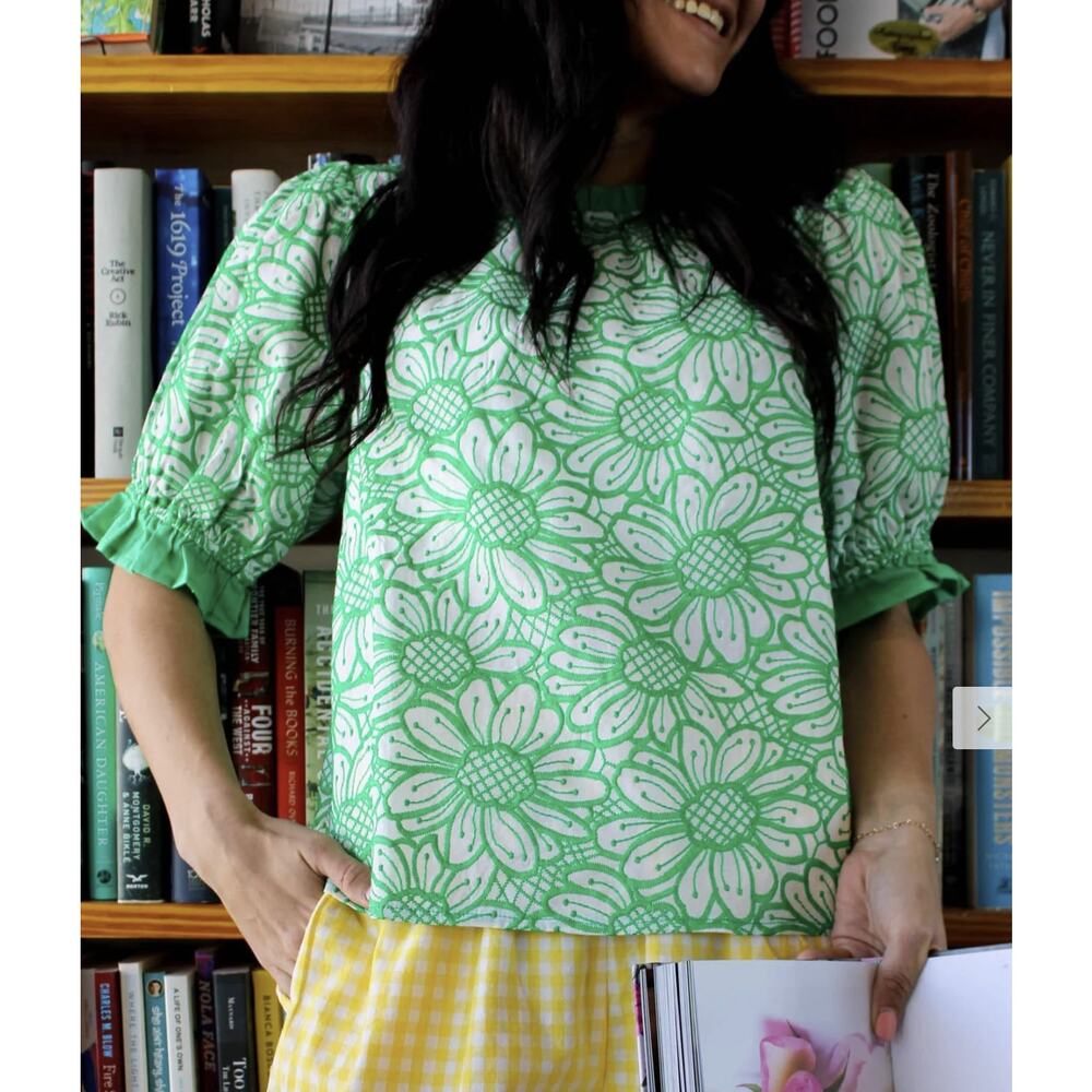 Voy Ruffled Bloom Blouse